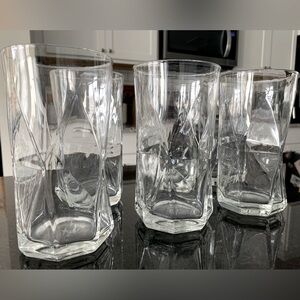 Set of 6 West Elm Cassiopeia drinking glasses.